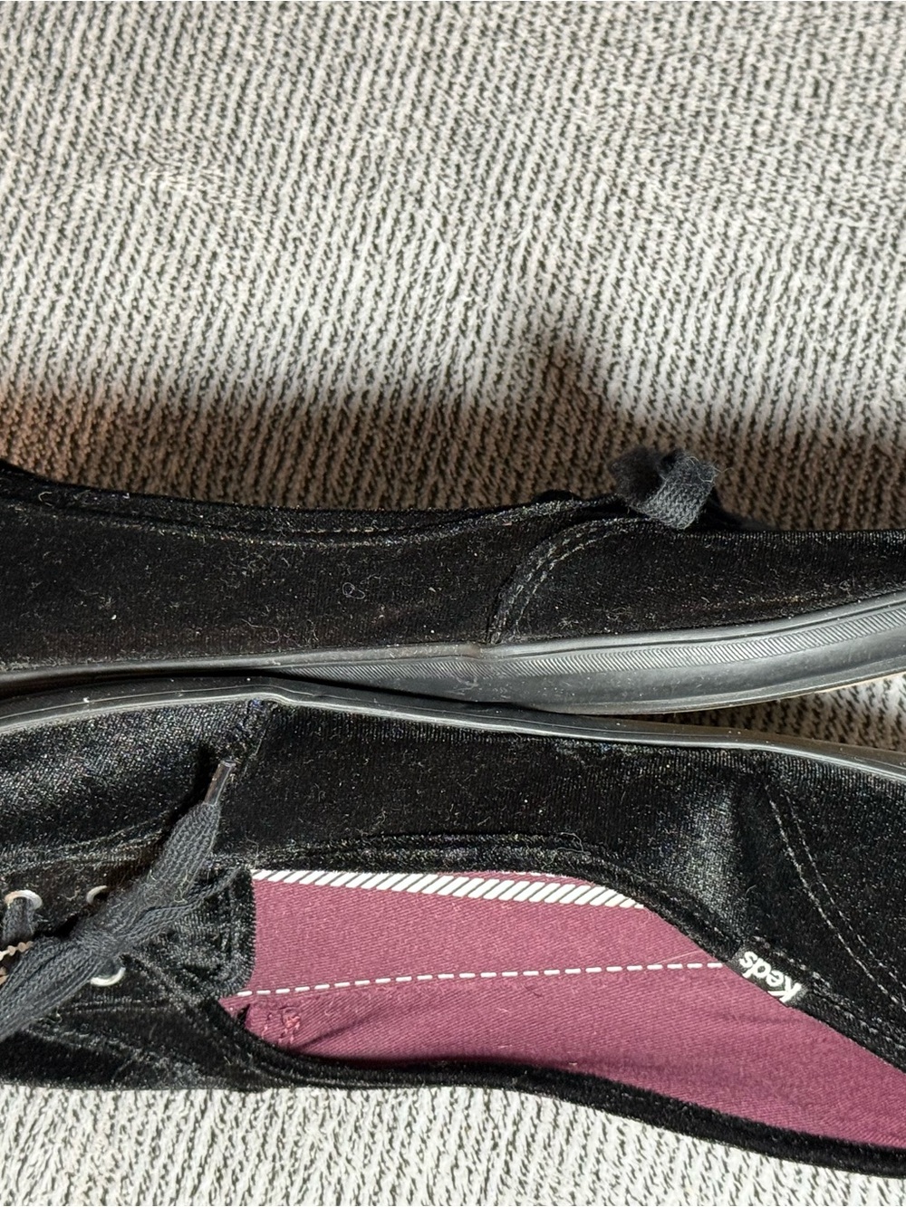 Keds Black Velvet Bow Lace-Up Women's Sneakers size 11 - Picture 3 of 6